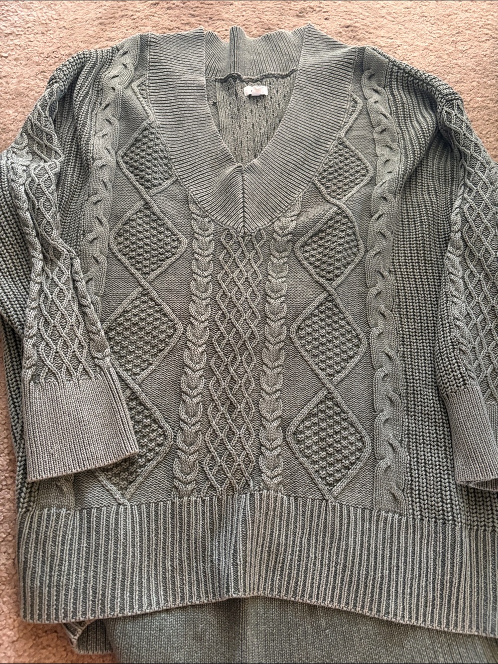 aerie Olive Green Cable Knit V-Neck Sweater